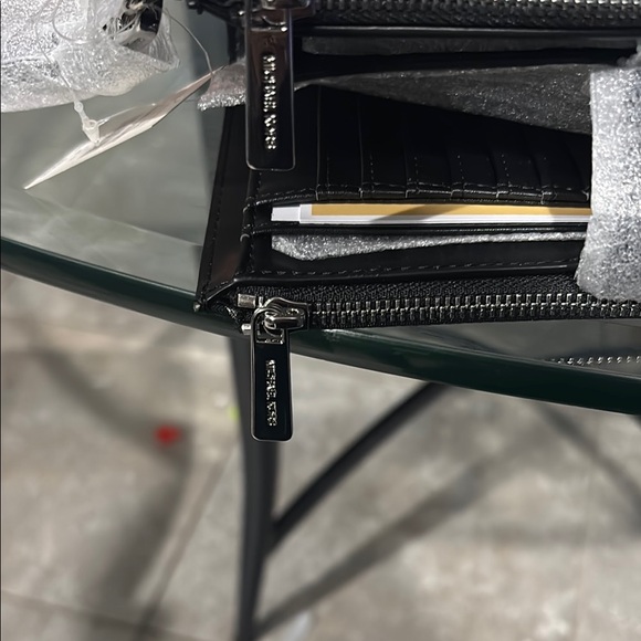 Michael Kors Black Patterned Women's Bag - Picture 5 of 5